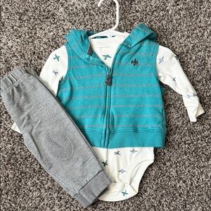 Carter’s Airplane Outfit Set